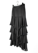 Cargar imagen en el visor de la galería, Tiered Long Skirt
