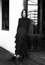 Cargar imagen en el visor de la galería, Tiered Long Skirt
