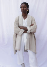 Cargar imagen en el visor de la galería, Oversized Row Coat
