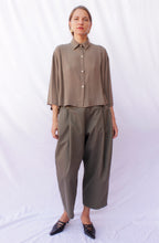 Cargar imagen en el visor de la galería, Khaki Pants
