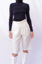 Cargar imagen en el visor de la galería, High Waist Bermuda
